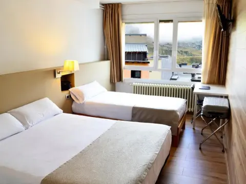 Hotel Terranova - Photo 2