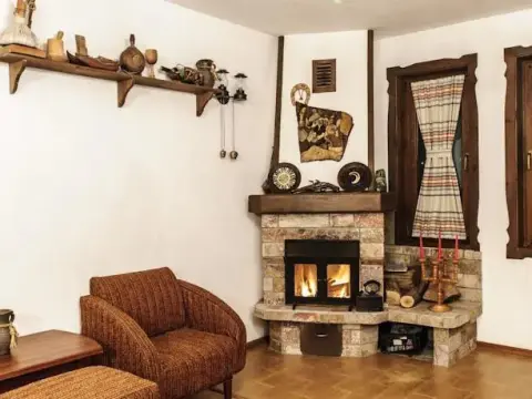 Family Hotel Adjev Han - Photo 1