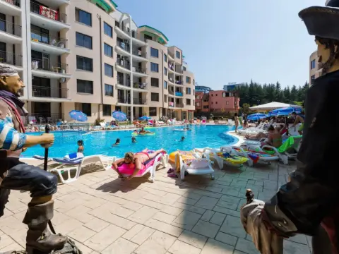 Avalon Apartments - Photo 3