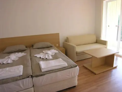 Apartment Complex Sunflower - Photo 2