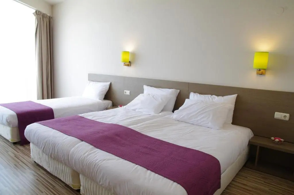 Aqua Nevis Club Hotel