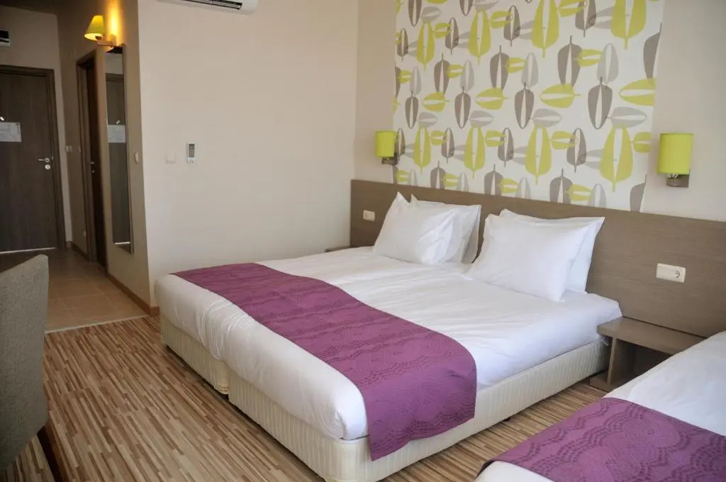Aqua Nevis Club Hotel - Photo 3