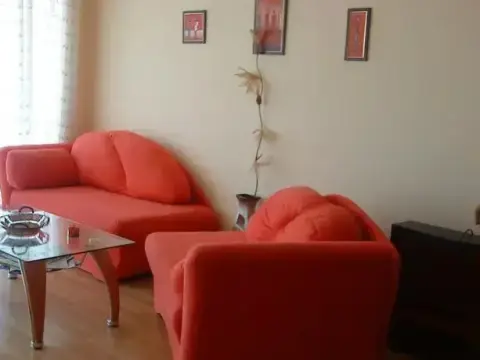 Elizabeth Apartments - Photo 3