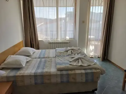 Family Hotel Elena - Foto 2
