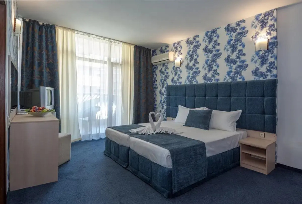 Grenada Hotel - Photo 3