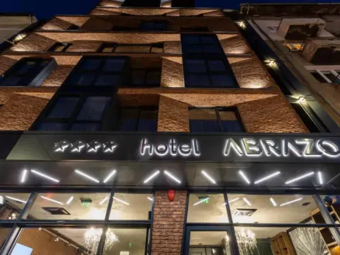 Hostel Shura - Photo 1