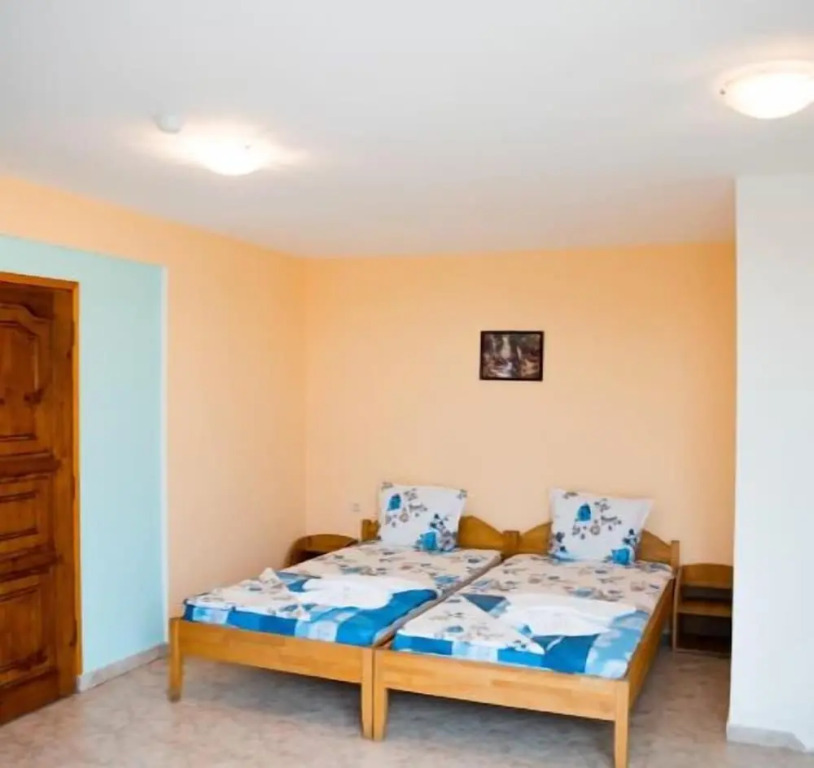 Hotel Crystal - Photo 3