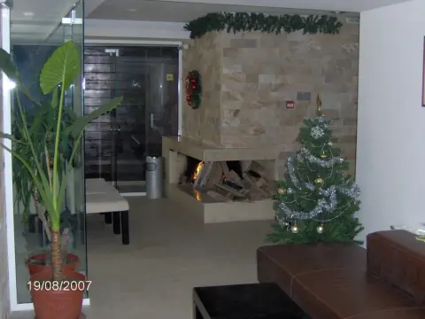 Hotel Elitsa - Photo 2