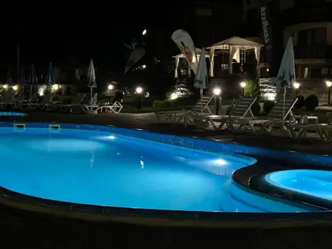Family Hotel Eterno - Photo 3