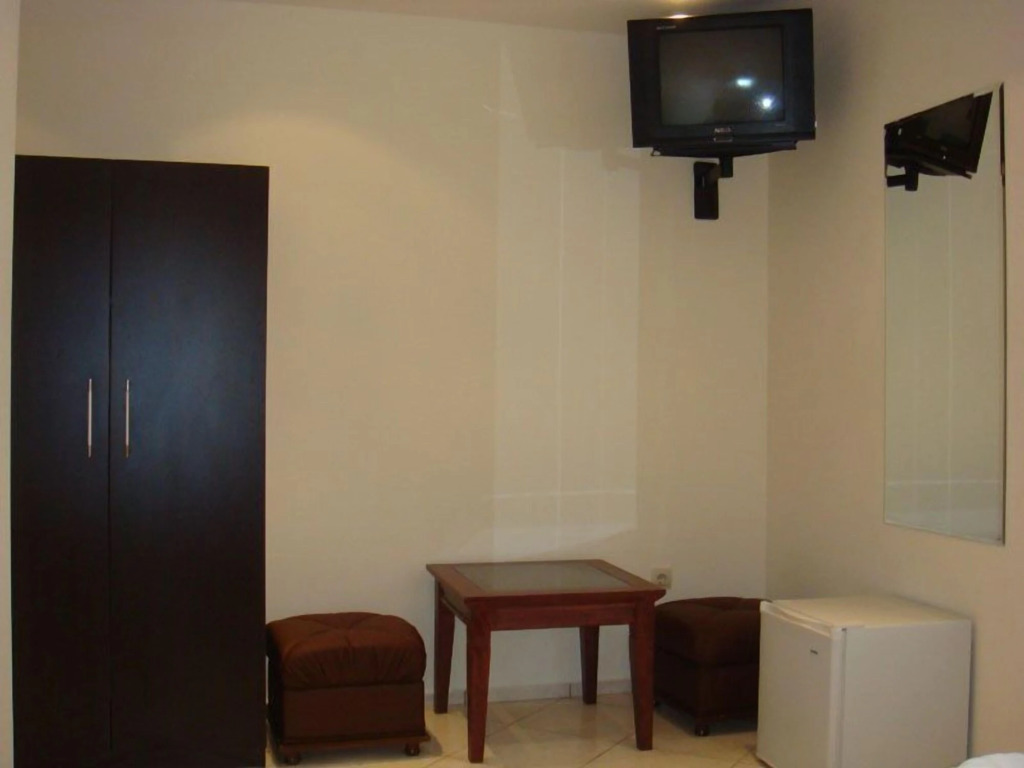 Hotel Niagara - Photo 4