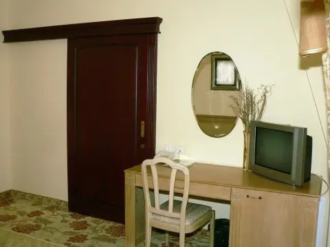 Hotel Odyssey - Photo 4