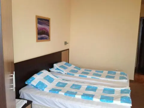 Hotel Regina - Photo 2