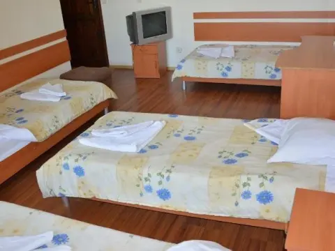 Hotel Wesso - Photo 4