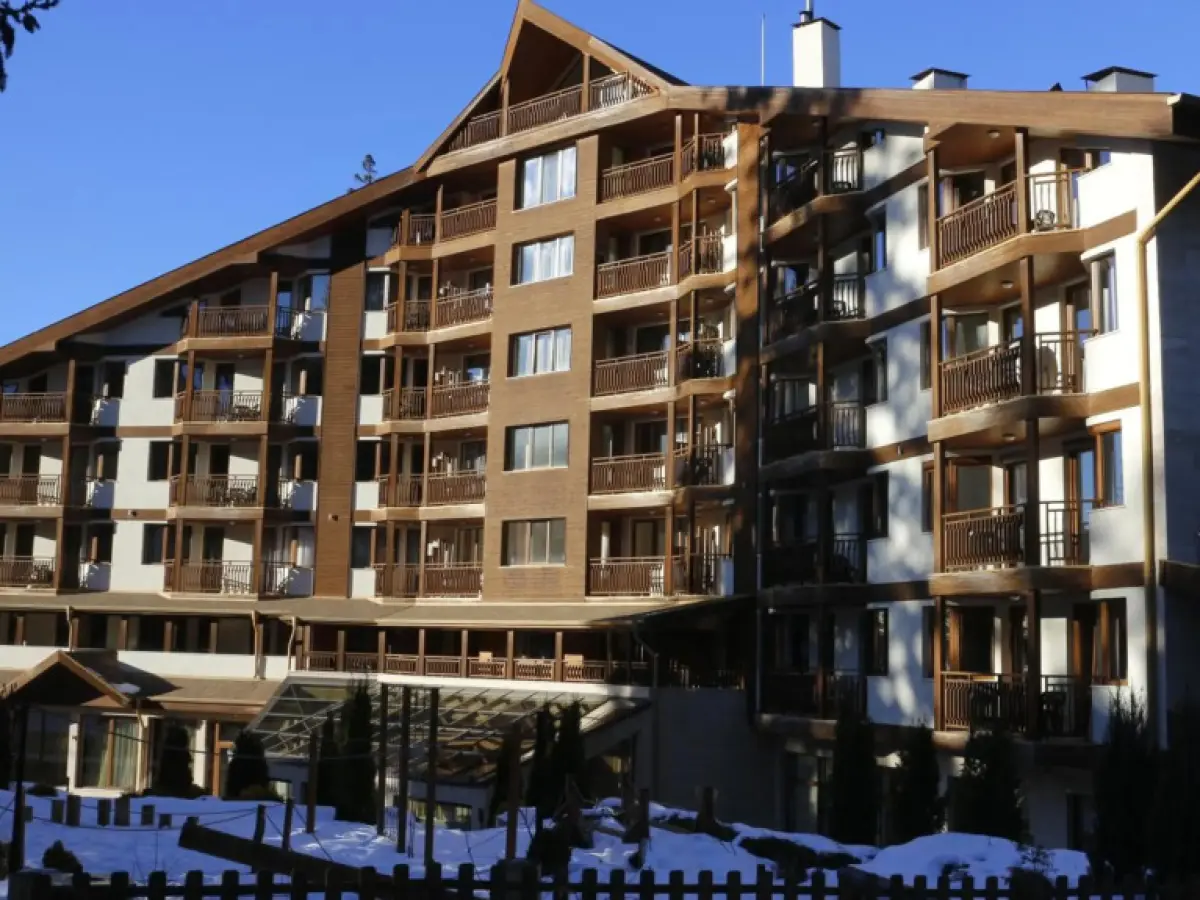 Iceberg Apartment 50