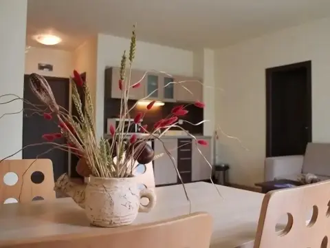 Nevada Aparthotel - Photo 2