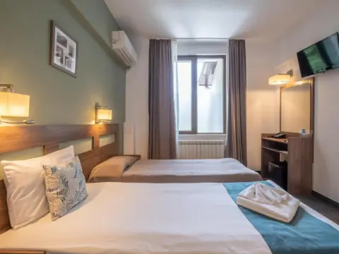 Park Hotel Asenevtsi - Photo 3