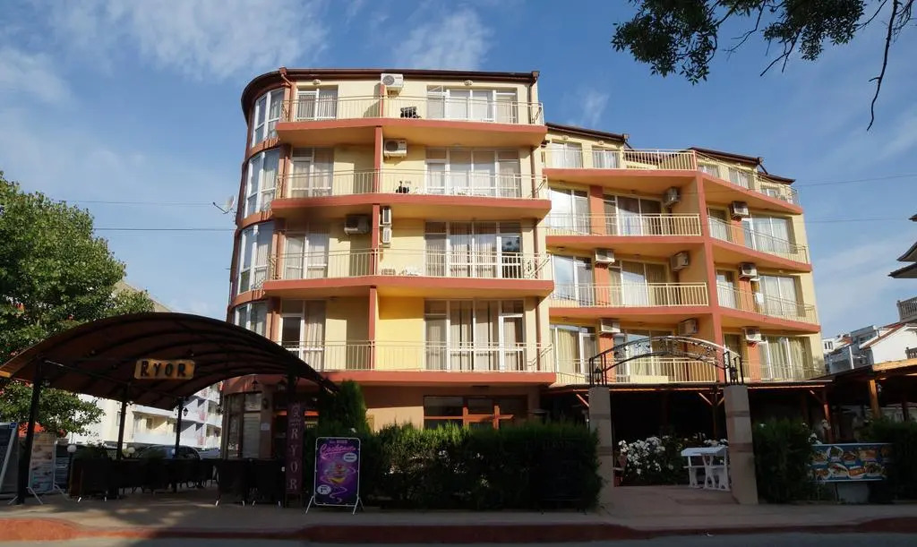 Ryor (Sunny Beach)