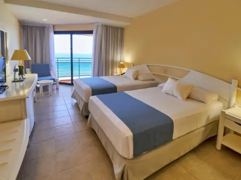 Bellevue Puntarena Playa Caleta - фото 4