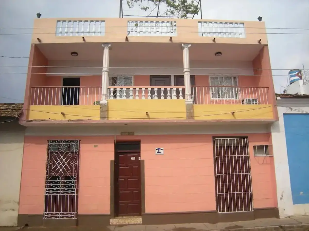 Casa Mercedes y Elvis