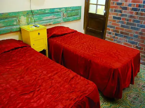 Hostal Casa Canda - Photo 3