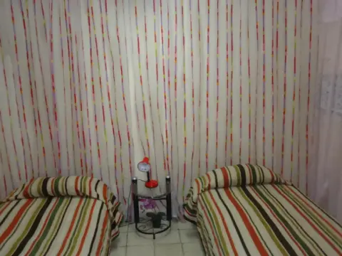 Hostal Vista Al Puerto - Foto 1