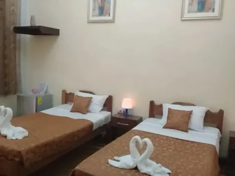 J & Y Habana Vieja - Photo 4