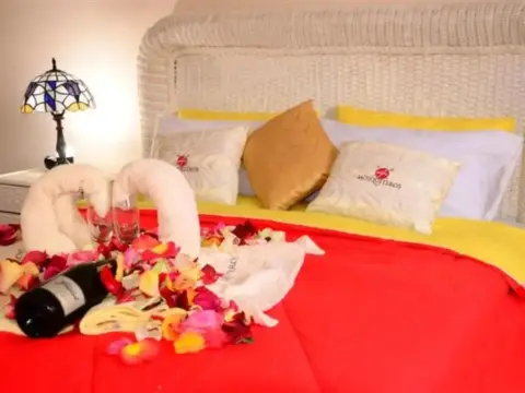 4 Mosqueteros Mini-Hotel - Photo 2