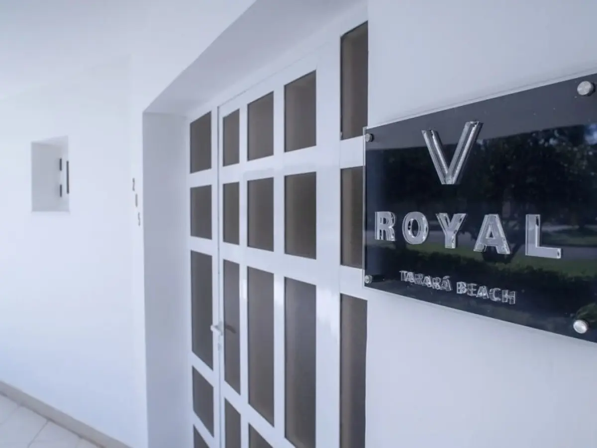 V Royal Luxury Villas