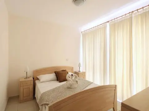 Adamou Gardens - Photo 3