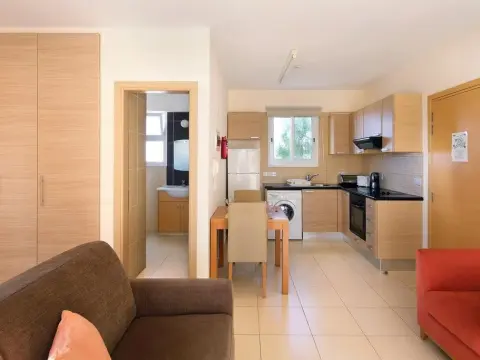 Adamou Gardens - Photo 4