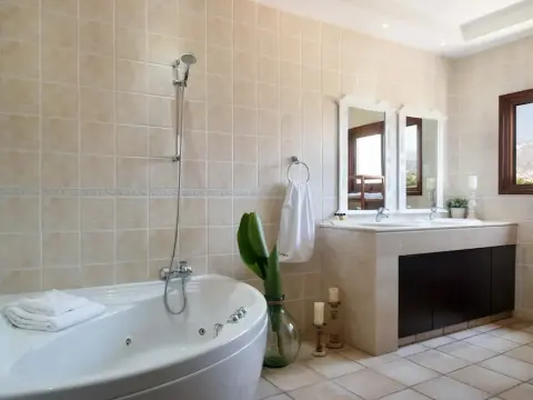 Amera Villas - Photo 4