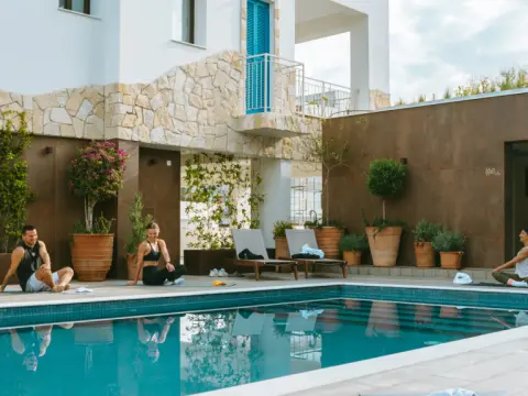 Liv & Co Suites & Villas Apartment Hotel - Photo 3