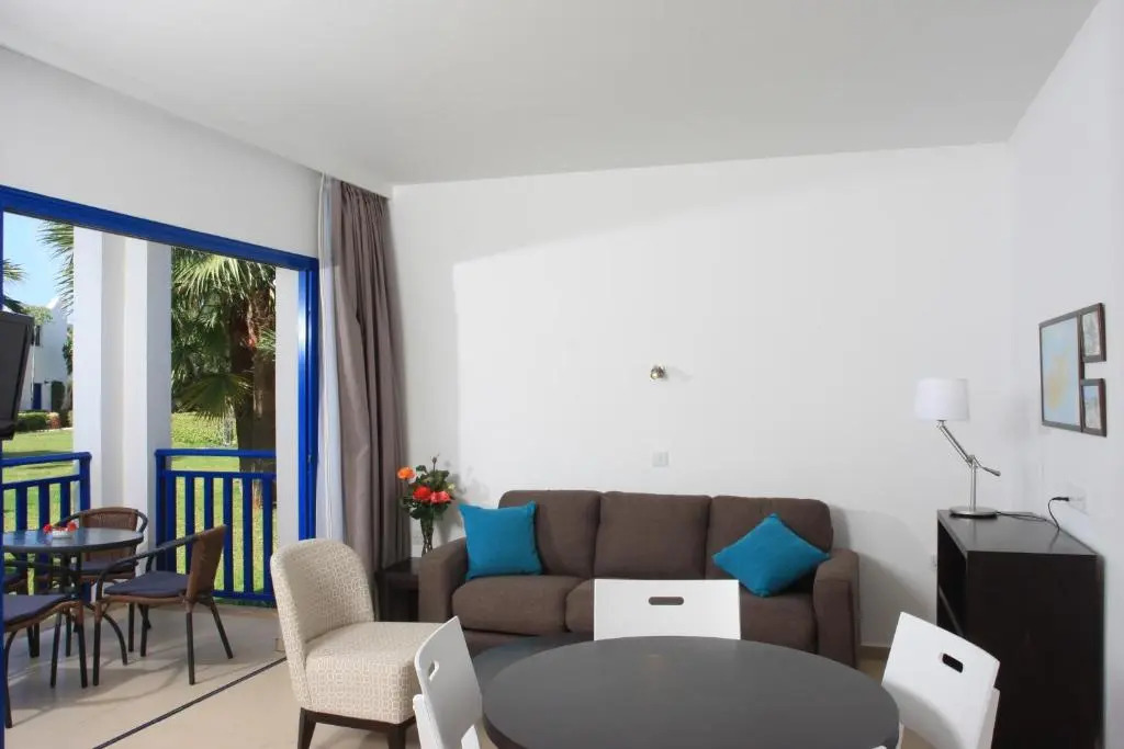 Callisto Holiday Village - Photo 2