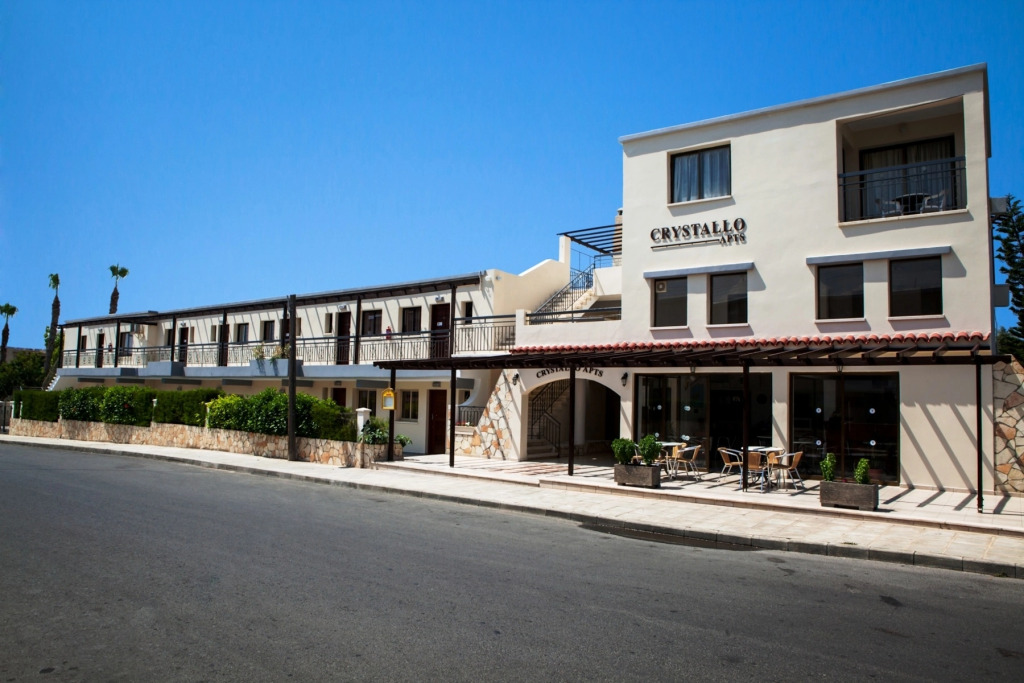 CRYSTALLO APARTMENTS