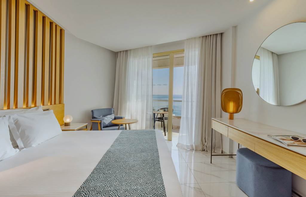 Golden Bay Beach Hotel - Foto 4