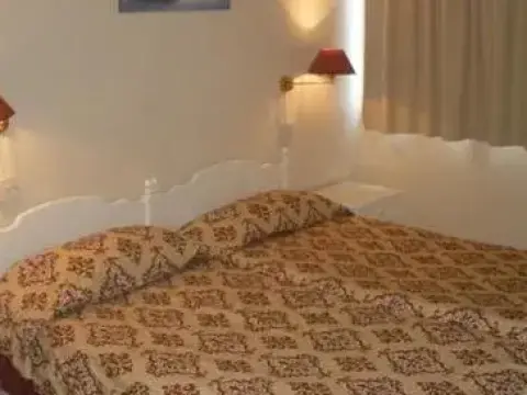 Klashiana Hotel Apartments - Photo 4