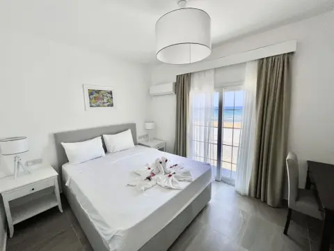 Long Beach Villas - Photo 3