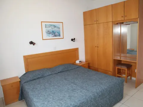 Maistrali Hotel Apts - фото 3