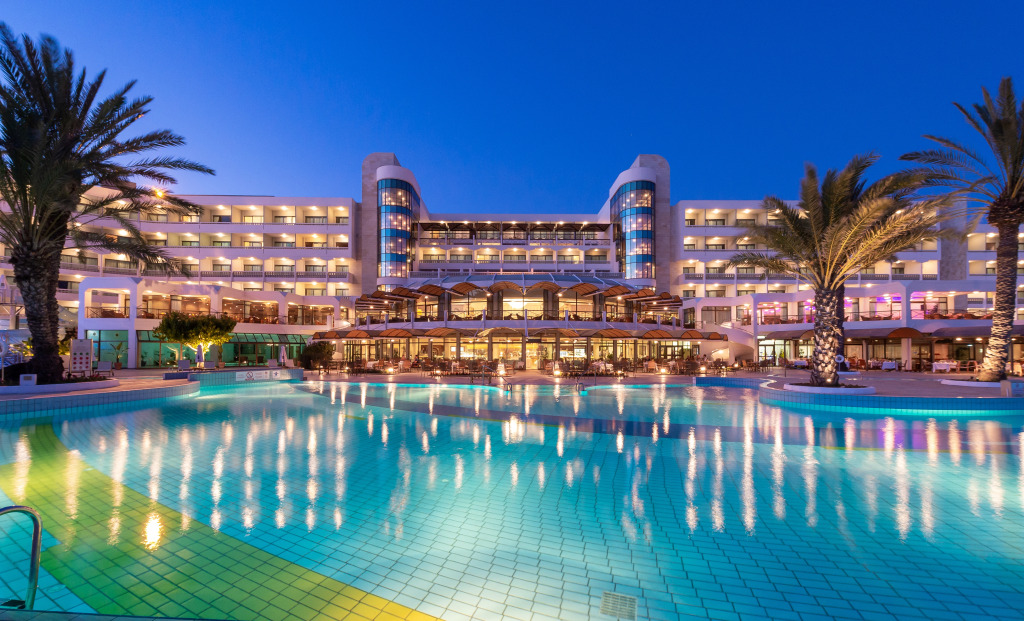 Constantinou Bros Athena Beach Hotel - Foto 2