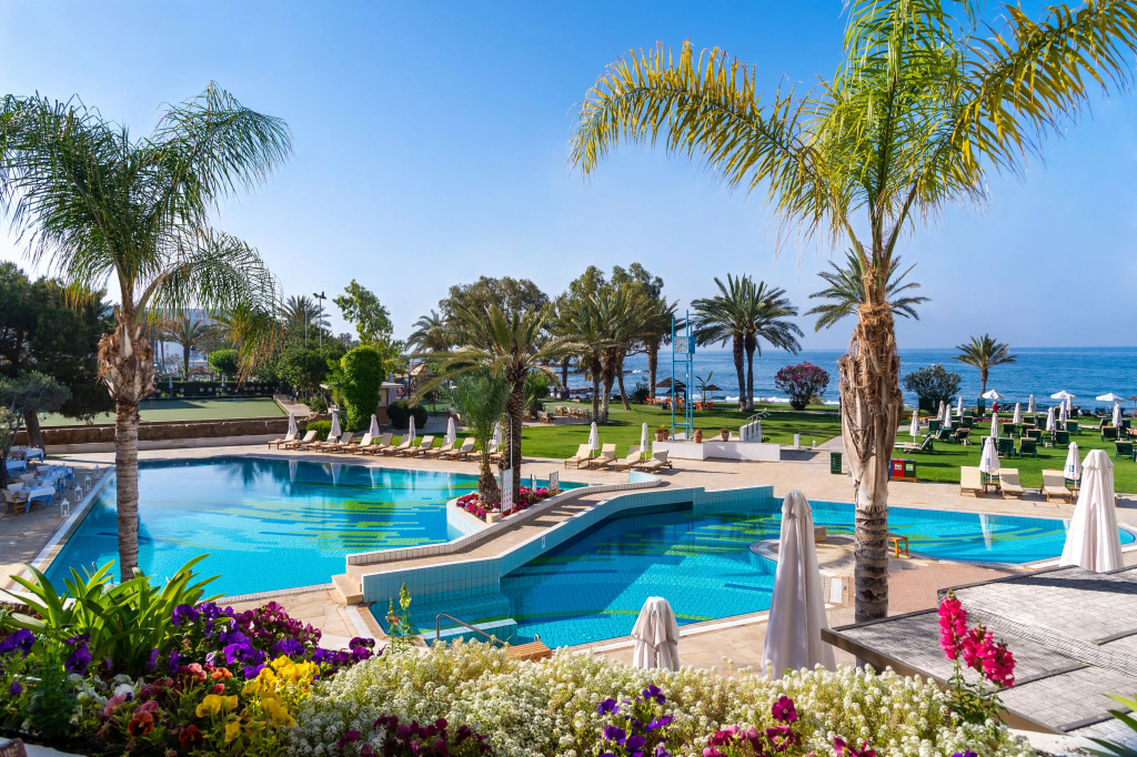 Constantinou Bros Athena Royal Beach Hotel - Foto 2