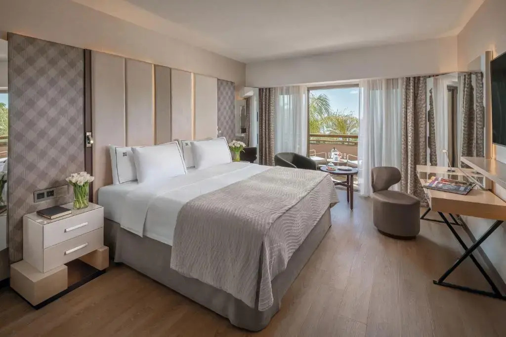 Four Seasons Hotel - Foto 3