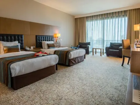 Korineum Golf & Beach Resort Hotel - Photo 4