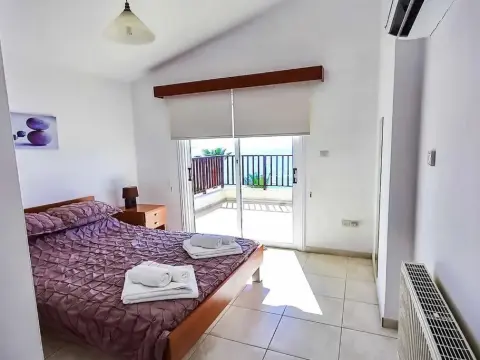 Villa Castania - Photo 4