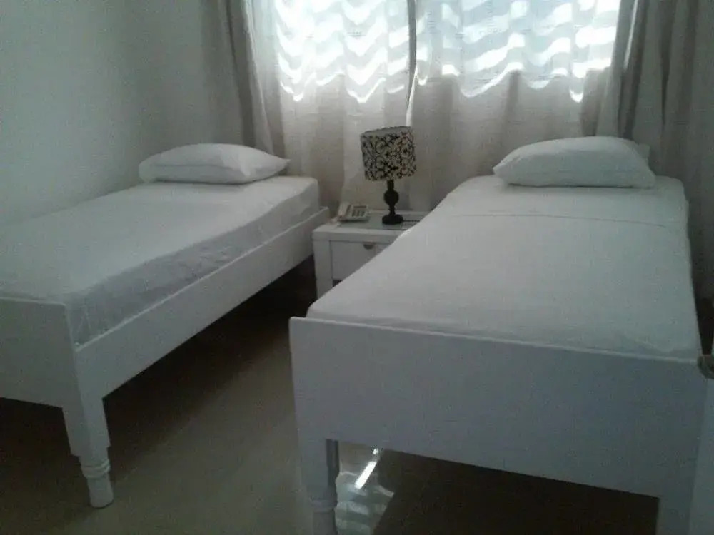 D' Franchesis Hostal - Photo 3