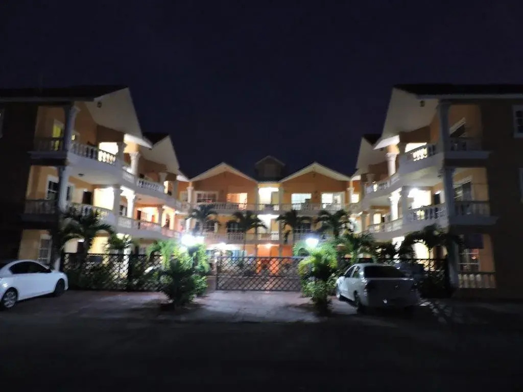 Hostel Hilet Punta Cana - Photo 1