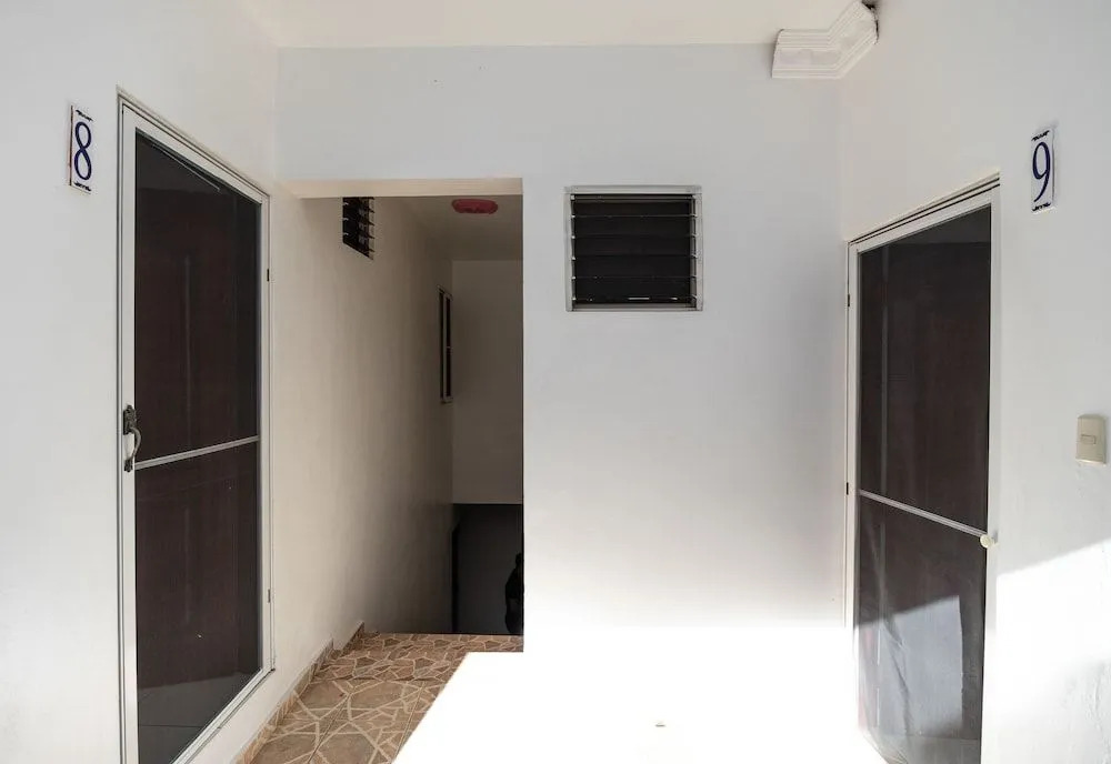Seahorse Condos - Photo 1