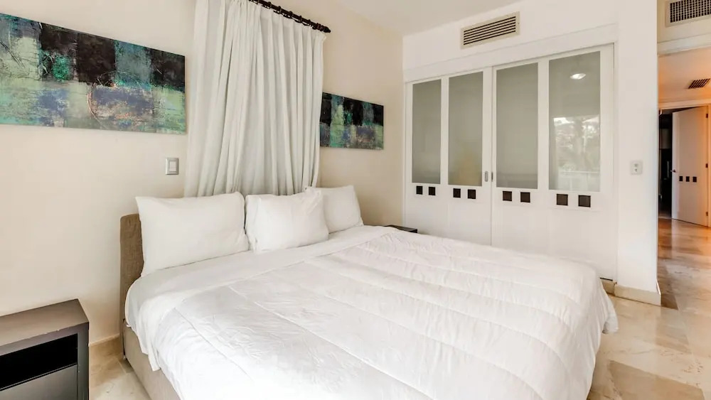 Watermark Luxury Oceanfront All Suite Hotel - Foto 3