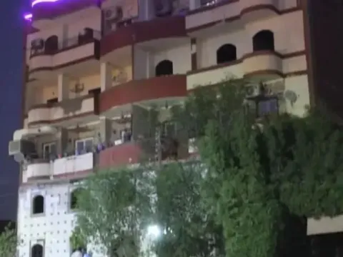 Captain Guest House - Photo 1