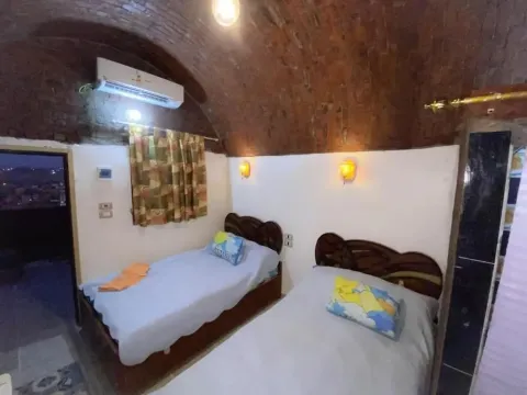 Captain Guest House - Photo 2