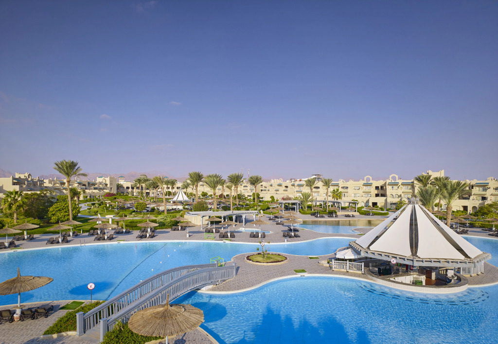Coral Sea Water World Resort - All inclusive